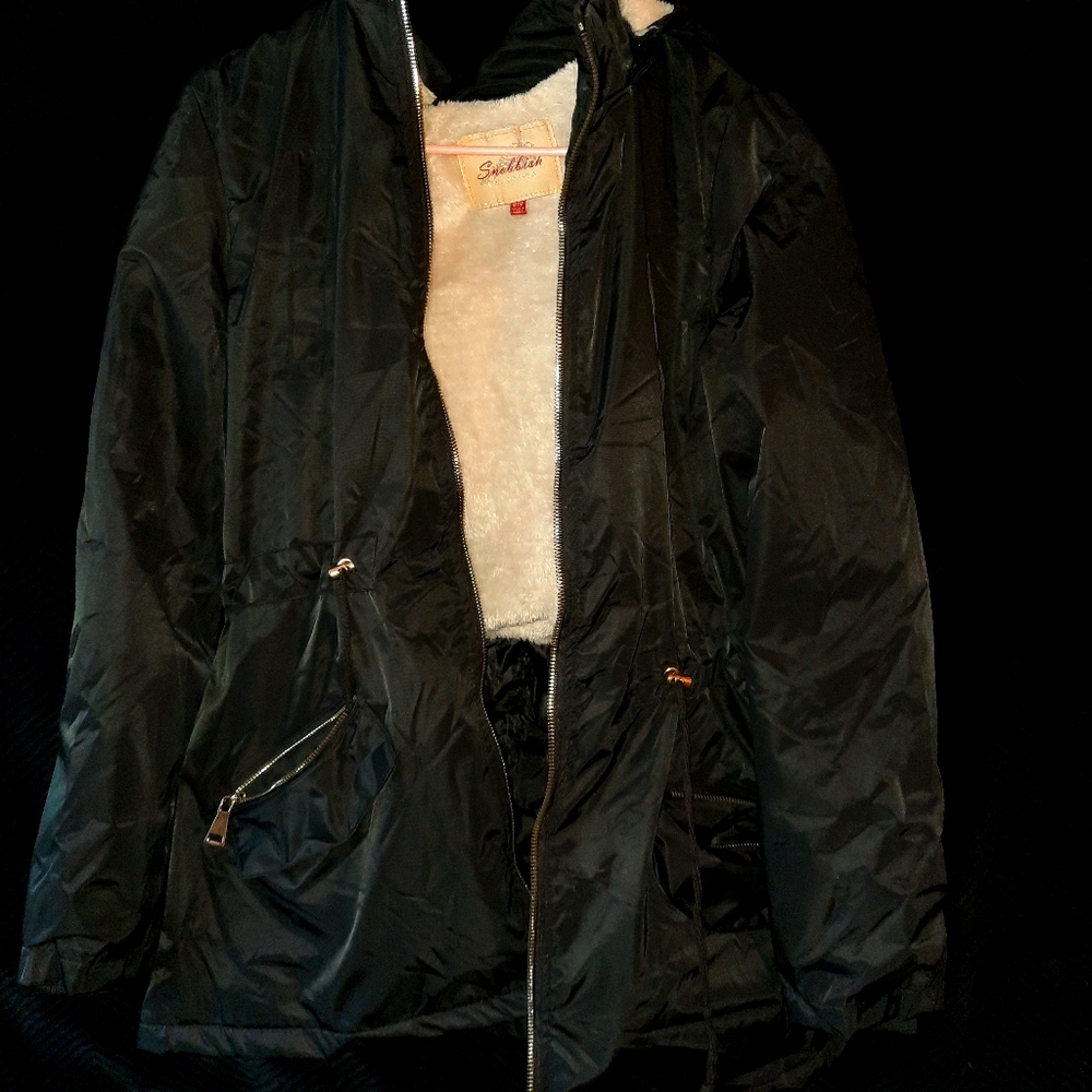 Snobbish coat